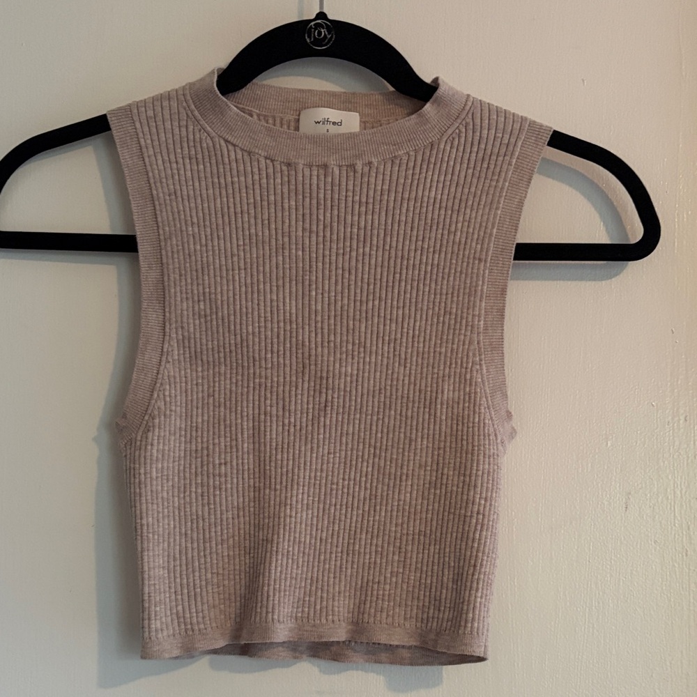 Aritzia Wilfred tank